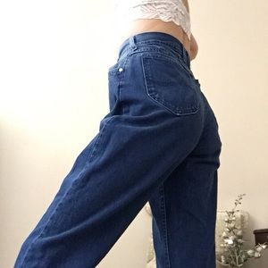 Vintage Lee ultra high waist mom jeans